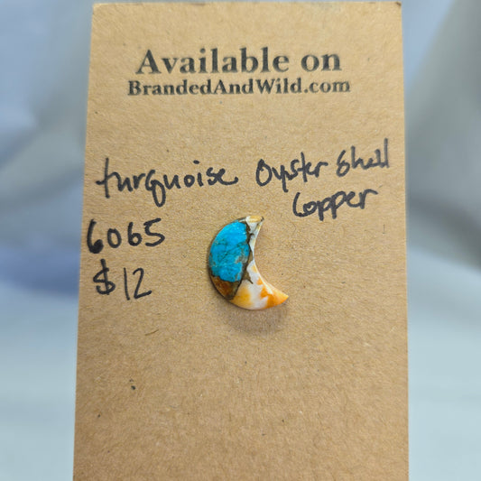 Turquoise, Oystershell, Copper Cabochon TOC34