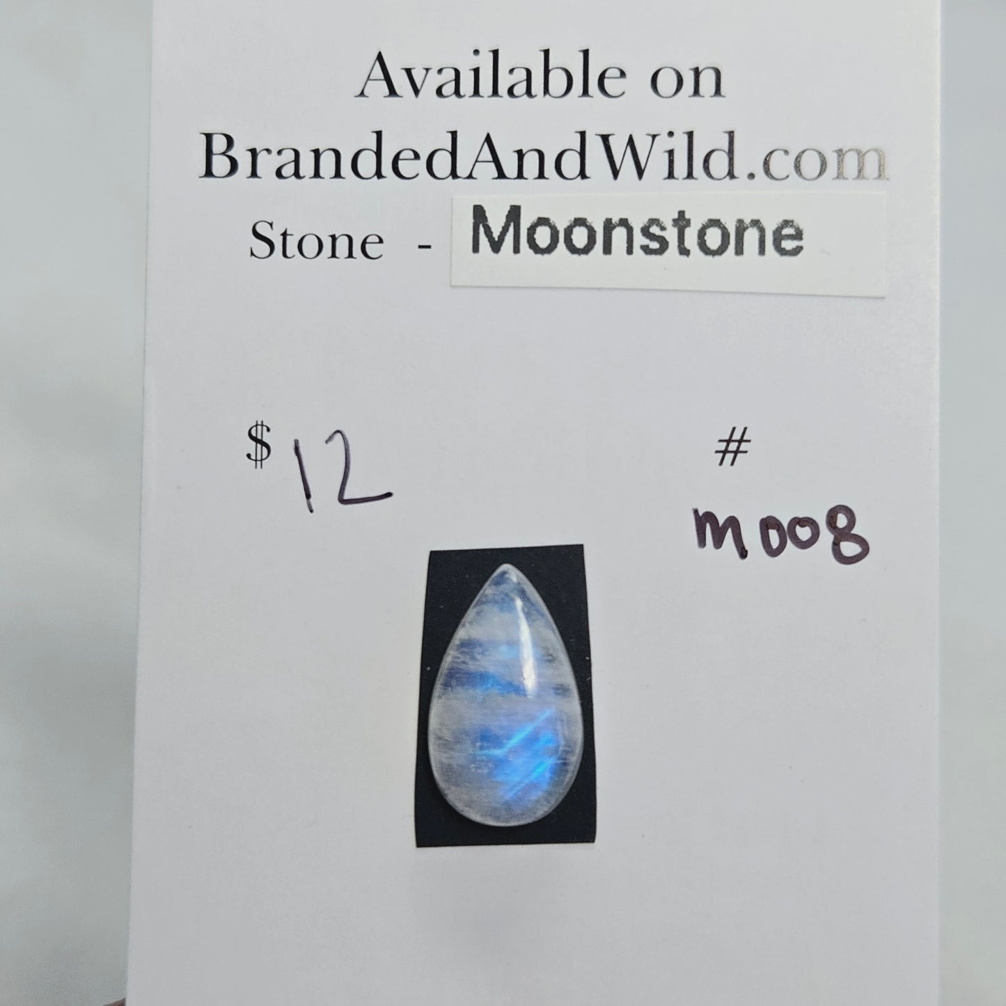 Moonstone Cabochon M008