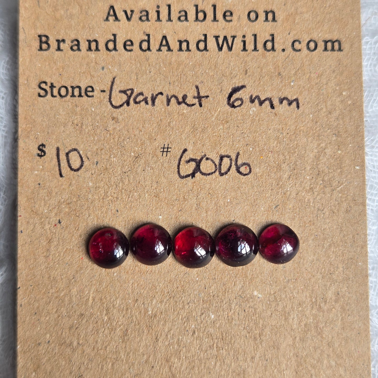 Garnet Cabochon 6mm - G006