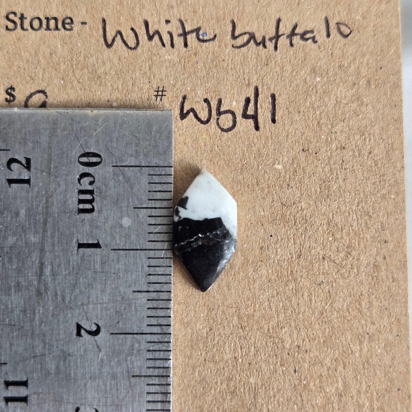 White Buffalo Cabochon - WB41