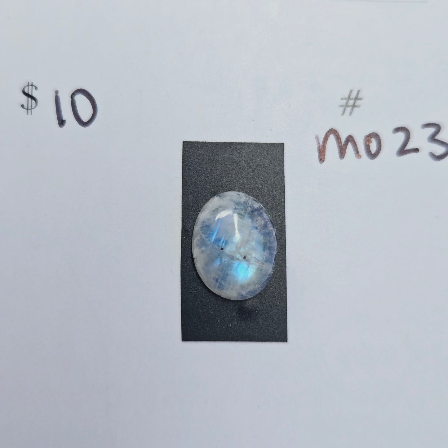 Moonstone Cabochon - M023